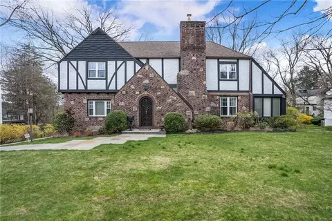 501 Fort Hill Rd, Greenburgh, NY 10583