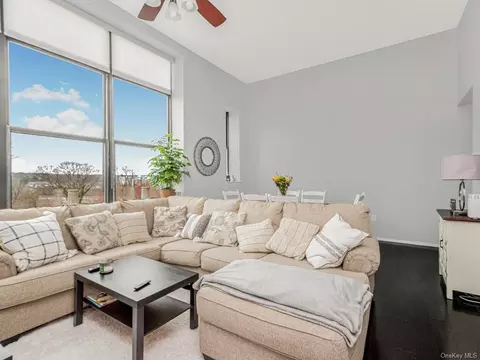 85 Mckinley Ave #A3-6, White Plains, NY 10606