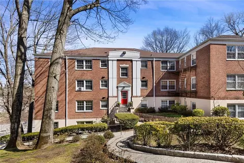 63 Rockledge Rd #G1, Yonkers, NY 10708