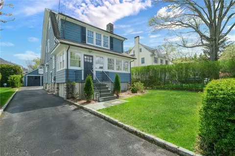 104 W Garden Rd, Larchmont, NY 10538