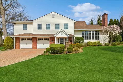 115 Vernon Dr, Scarsdale, NY 10583