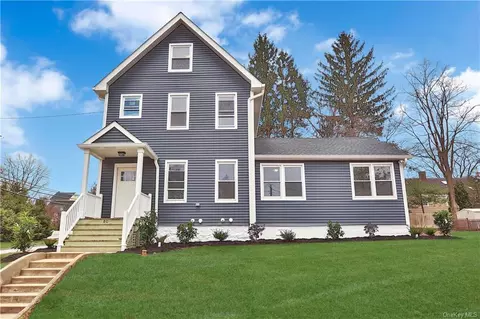 80 Taylor Pl, Mount Pleasant, NY 10532
