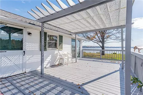 56 Yale Ct, Ulster, NY 12401