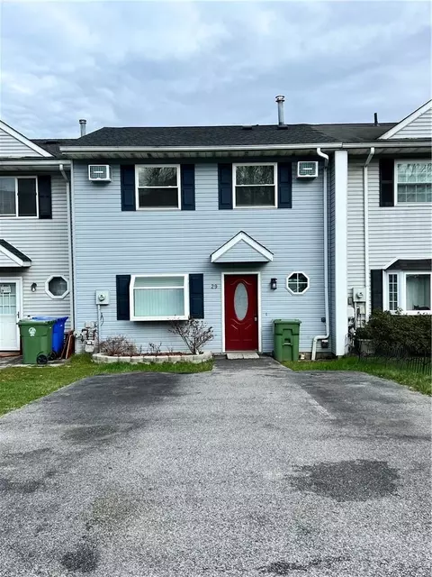 29 Cedar Ct, Middletown, NY 10940