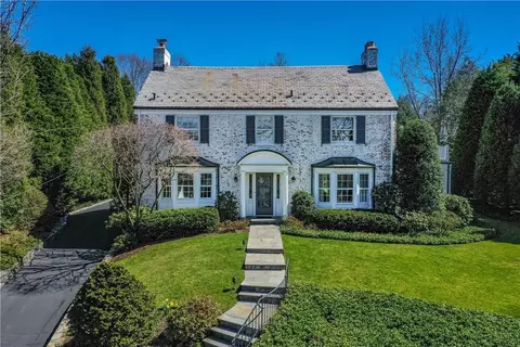 30 Summit Ave, Bronxville, NY 10708