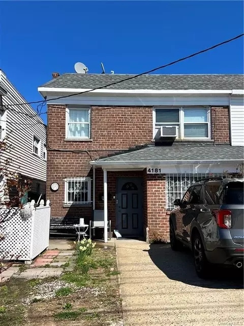 4181 E Tremont Ave, Bronx, NY 10465