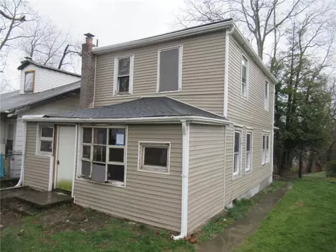 118 Gidney Ave, Newburgh, NY 12550