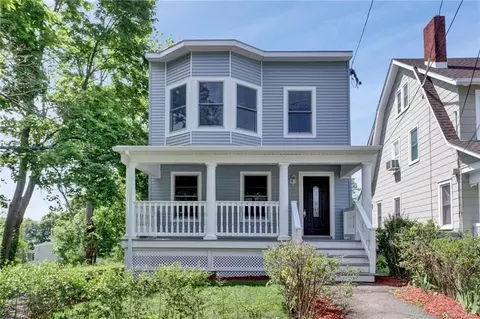 121 Gidney Ave, Newburgh, NY 12550