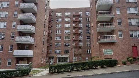 632 Palmer Rd #9J, Yonkers, NY 10701
