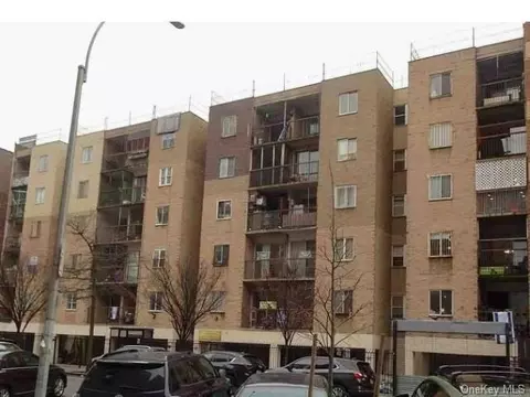 770 B Lefferts Ave #B4L, Brooklyn, NY 11203