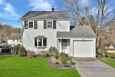 134 Bainbridge Ave, Mount Pleasant, NY 10594
