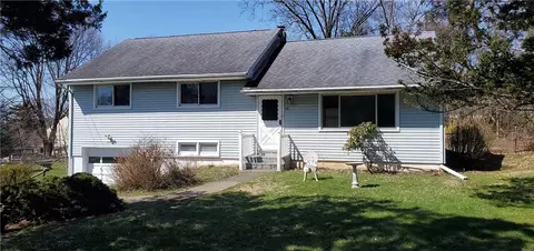 70 Williams Ave, Newburgh, NY 12550