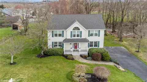 3 Whitman Pl, Monroe, NY 10950