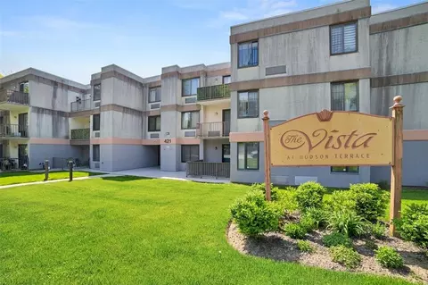 421 N Broadway #26, Yonkers, NY 10701