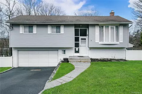 16 Victoria Rd, Greenburgh, NY 10502
