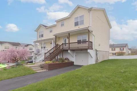 159 Darin Rd, Warwick, NY 10990