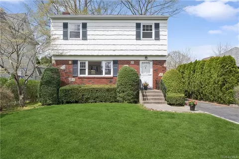 137 Bell Rd, Scarsdale, NY 10583