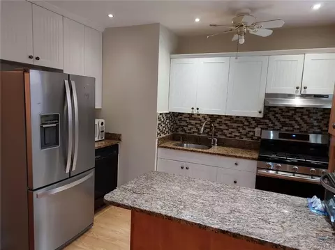 55 Ehrbar Ave #3H/3J, Mount Vernon, NY 10552
