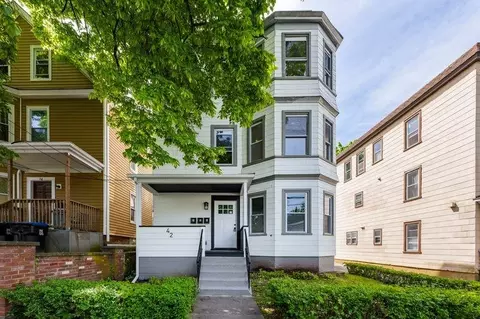 42 Parker Ave, Poughkeepsie, NY 12601