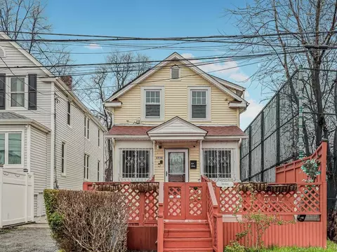 2738 Wickham Ave, New York, NY 10469