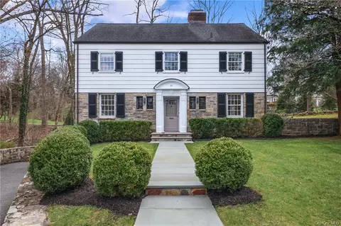 27 Ross Rd, Scarsdale, NY 10583