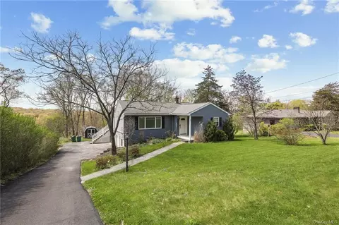 30 Robert Rd, La Grange, NY 12603