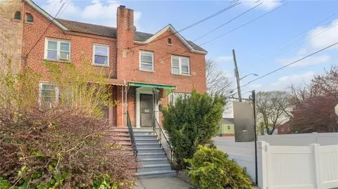 2050 Pitman Ave, New York, NY 10466
