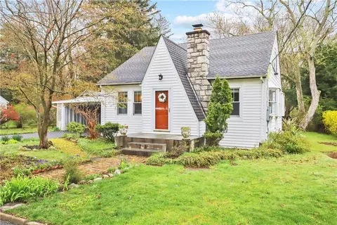 3538 James St, Yorktown, NY 10588