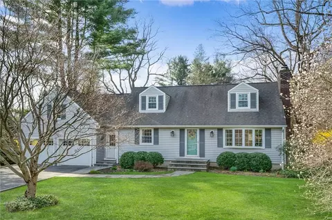7 Sunset Dr, North Castle, NY 10504