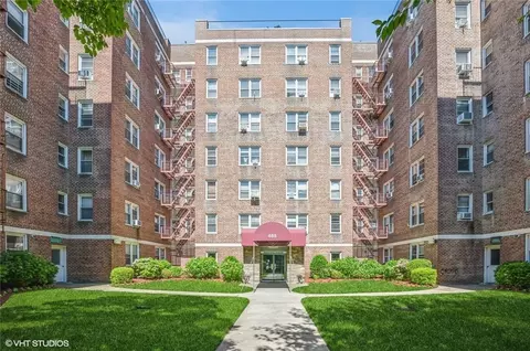 485 Bronx River Rd #A32, Yonkers, NY 10704