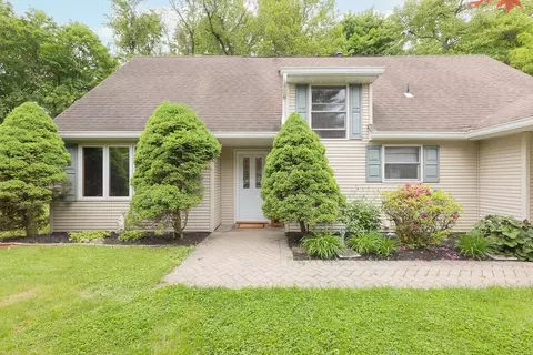 15 Turner Dr, Haverstraw, NY 10923