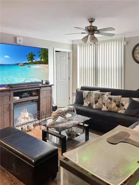 108-05 Astoria Blvd #1E, New York, NY 11369