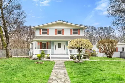 256 Mount Zion Rd, Marlboro, NY 12542