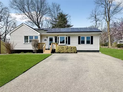 588 Union Ave, New Windsor, NY 12553