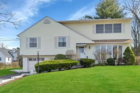 20 Harrison Pl, Greenburgh, NY 10603