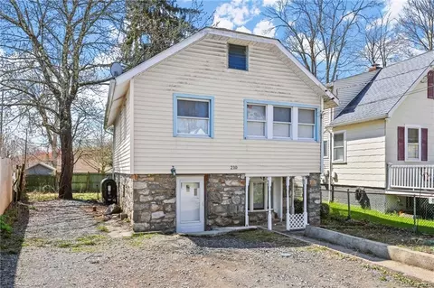 210 North Rd, Mahopac, NY 10541