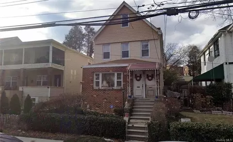 4055 Pratt Ave, Bronx, NY 10466