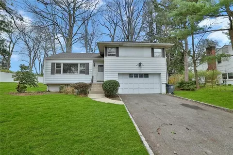 186 West St, White Plains, NY 10605