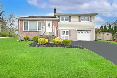 220 Maple Ave, Monroe, NY 10950 photo 1
