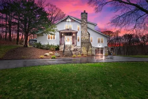 104 Kramers Pond Rd, Putnam Valley, NY 10579