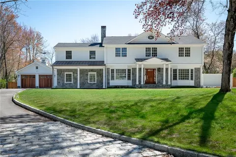 44 Hawthorn Pl, Briarcliff Manor, NY 10510