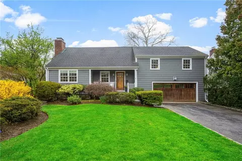 53 Flint Ave, Larchmont, NY 10538