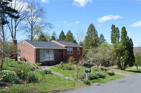 10 Carle Ter, Ulster, NY 12449