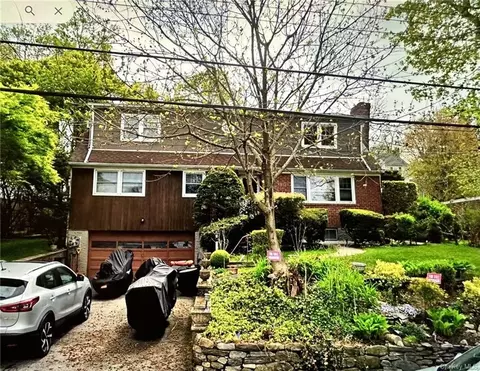 168 Rosedale Rd, Yonkers, NY 10710