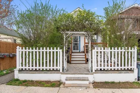 99 A Schofield St, New York, NY 10464