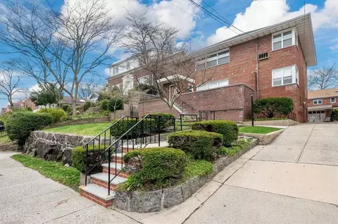 2529 Wilson Ave, New York, NY 10469