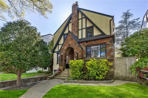 94 Central Pkwy, Mount Vernon, NY 10552