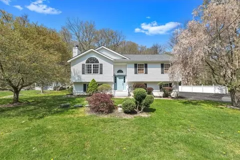 104 Trout Brook Rd, Monroe, NY 10950