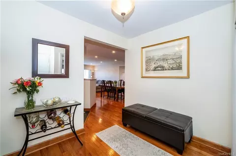 2201 Palmer Ave #4C, New Rochelle, NY 10801