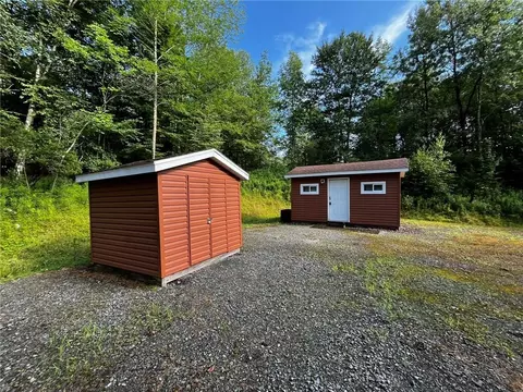 309 Acidalia Rd, Hancock, NY 13783